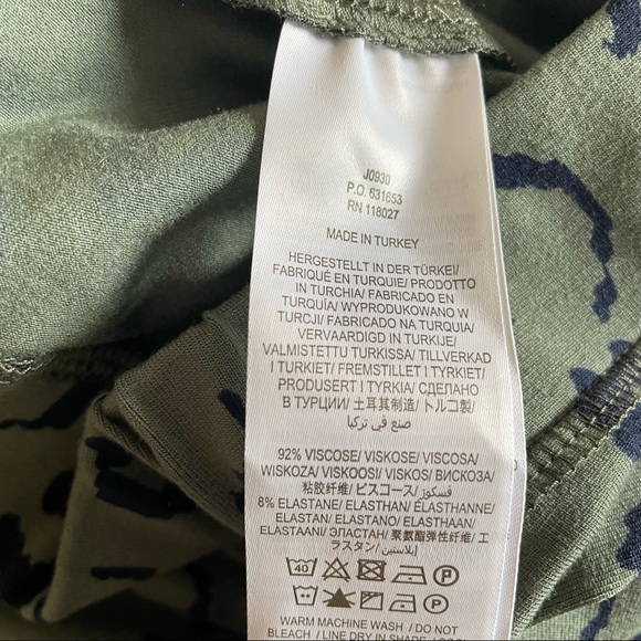 NWT Women’s Boden Animal Print Family Leggings Size 6 - Picture 4 of 4